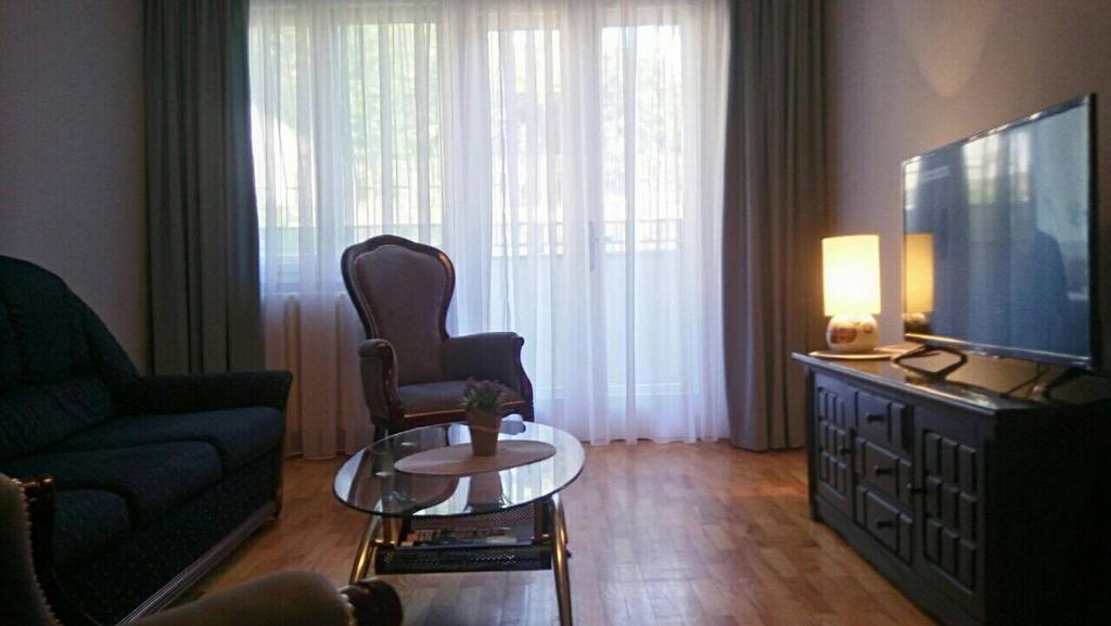 Apartment Zindan Beograd Bagian luar foto