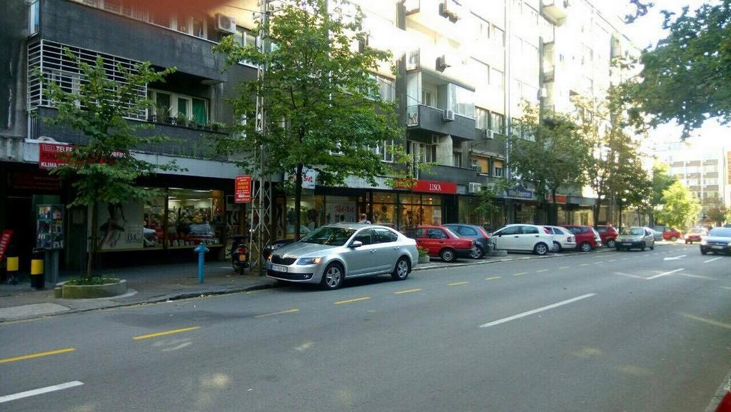 Apartment Zindan Beograd Bagian luar foto